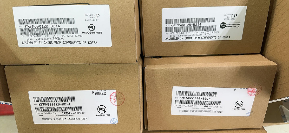 1 Piece New K4ZAF3258M-HC14 K4ZAF325BMHC14 K4ZAF325BM-HC14 FBGA180 IC Chip 1 Piece New K4ZAF3258M-HC14 K4ZAF325BMHC14 K4ZAF325BM-HC14 FBGA180 IC Chip