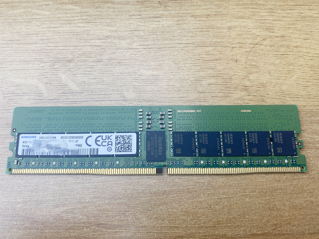 Samsung New Memory for Sever, M393A2K43DB2-CVF DDR4 2933 16G